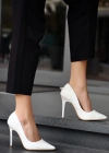 Hillar Beyaz Cilt Stiletto Ayakkabı