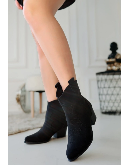 Akver Siyah Nubuk Topuklu Bot