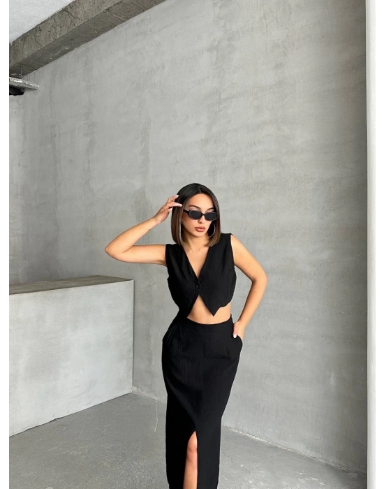 Çilek takım etek yelek