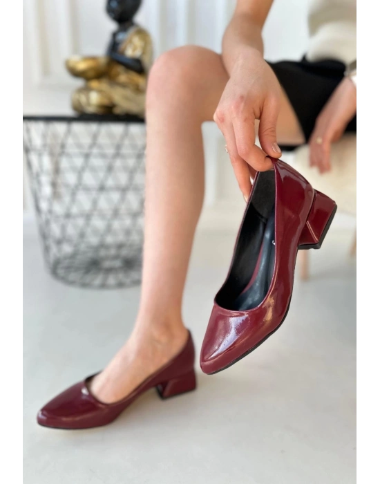 Desniy Bordo Rugan Topuklu Ayakkabı