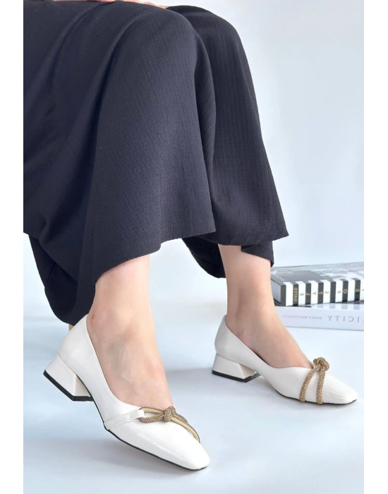 Estay Ten Rugan Topuklu Ayakkabı