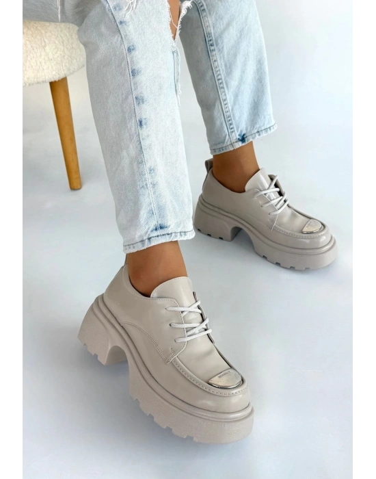 Kiya Bej Rugan Dolgu Topuk Oxford Ayakkabı