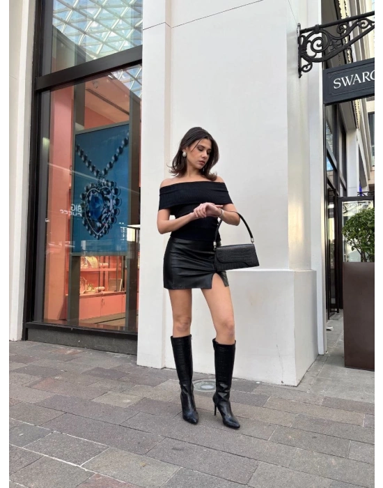 Madonna yaka sıfır kol bluz