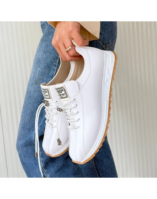 Monya Beyaz Cilt Bağcıklı Spor Ayakkabı