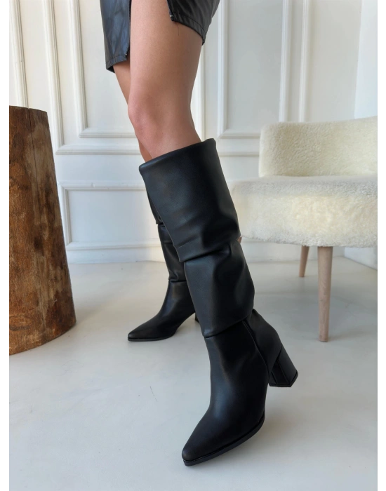 Pitay Siyah Cilt Topuklu Çizme