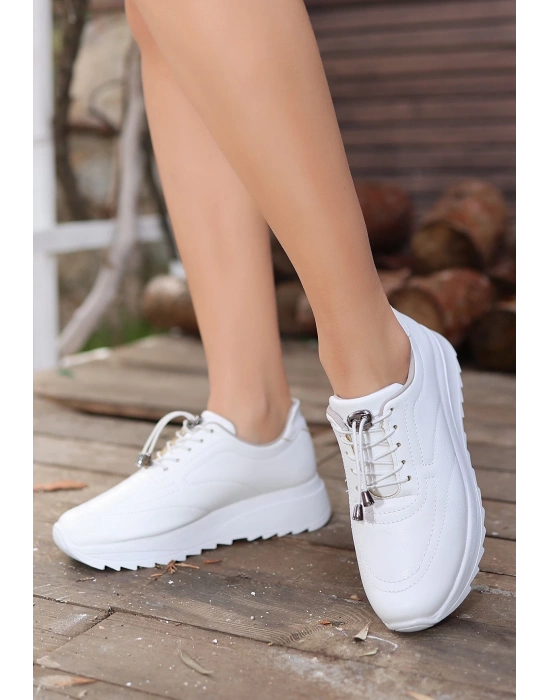 Romy Beyaz Cilt  Bağcıklı Spor Ayakkabı