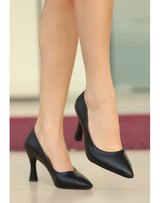 Ulba Siyah Cilt Stiletto Ayakkabı