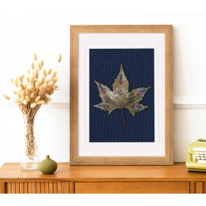 İhlas Suresi Altın Varaklı Çınar Yaprağı Üzerine Yazılı Hat Duvar Dekoru 20x20 cm