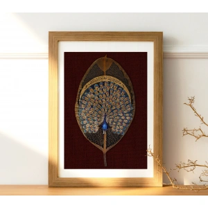 Tavus Kuşu Formunda Esma Ül Hüsna Yaprak Oyma Sanatı 34x46 cm
