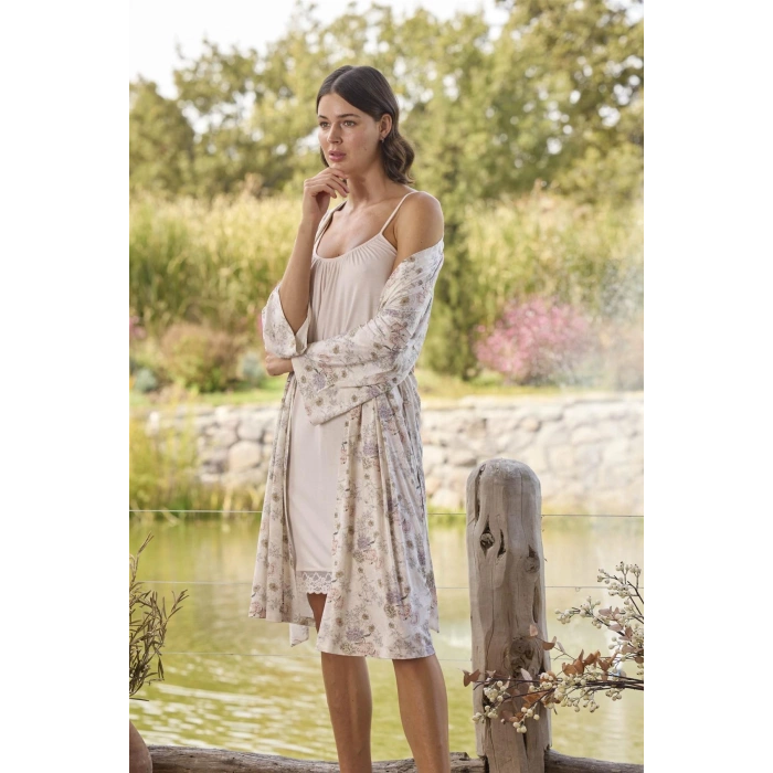 Arias Closet Çiçek Desenli ve Dantelli Sabahlık Takımı