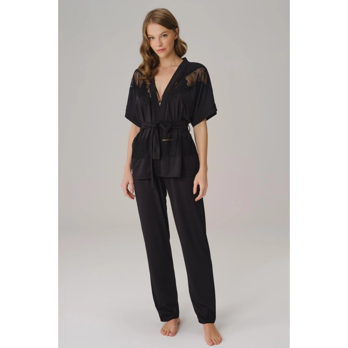Arias Closet İp Askılı V Yaka Düz Yazlık Uzun Dantel Detaylı Pijama Takımı Sabahlık