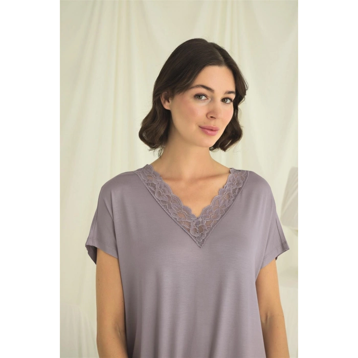 Arias Closet Yakası Dantelli Kısa Kollu Gecelik