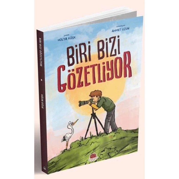Biri Bizi Gözetliyor