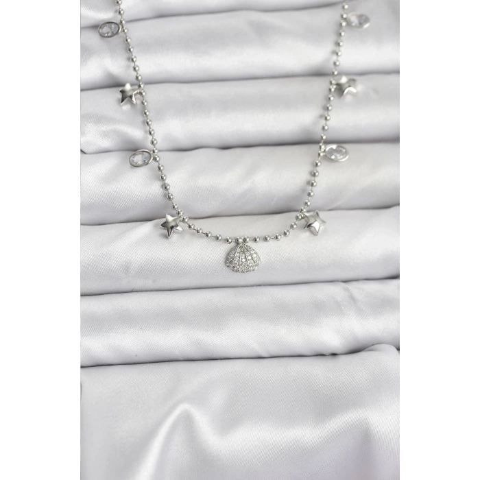 CEYLAN ADAM Pirinç Gümüş Renk Zirkon Taşlı Deniz Kabuğu Model Kadın Kolye