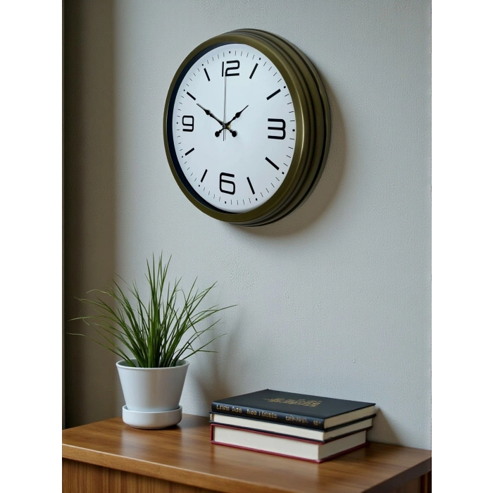 Mey İthalat® Modern Tasarım Eskitme 40 Cm Metal Duvar Saati
