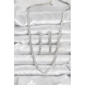 CEYLAN ADAM Gümüş Renk Zirkon Taşlı Kadın Kolye Küpe Seti