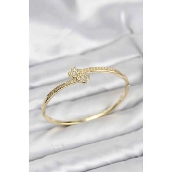 CEYLAN ADAM Pirinç Gold Renk Zirkon Taşlı Yonca Model Kadın Kelepçe Bileklik