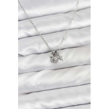 CEYLAN ADAM Pirinç Gümüş Renk Minimal Charmlı Kadın Kolye