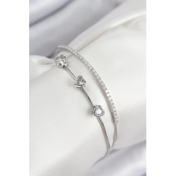 CEYLAN ADAM Pirinç Zirkon Taşlı Kalp Model Gümüş Renk Kadın Bileklik