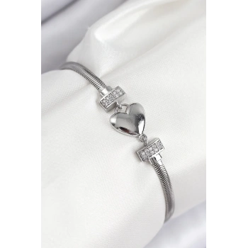 CEYLAN ADAM Pirinç Zirkon Taşlı Kalp Model Gümüş Renk Kadın Bileklik