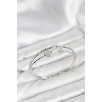 CEYLAN ADAM Yonca Model Pirinç Gümüş Renk Kadın Bileklik