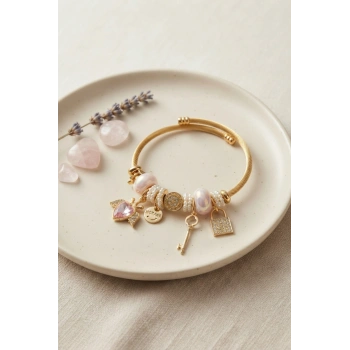 Mey İthalat® Pembe Kalp Model Gold Renk Charmlı Bileklik
