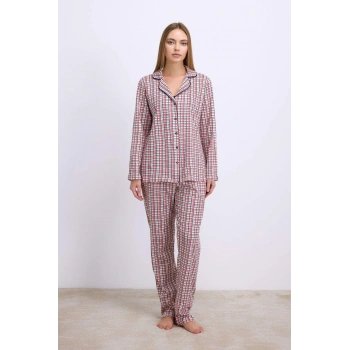 Pamuklu Uzun Kol Düğmeli Gömlek ve Ekose Pantolon Pijama Takımı