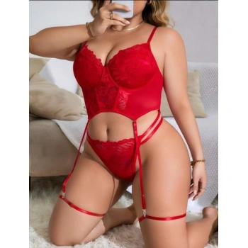 Arias Closet Büyük Beden Kırmızı Dantel İşlemeli Büstiyer Fantezi Jartiyer Takımı