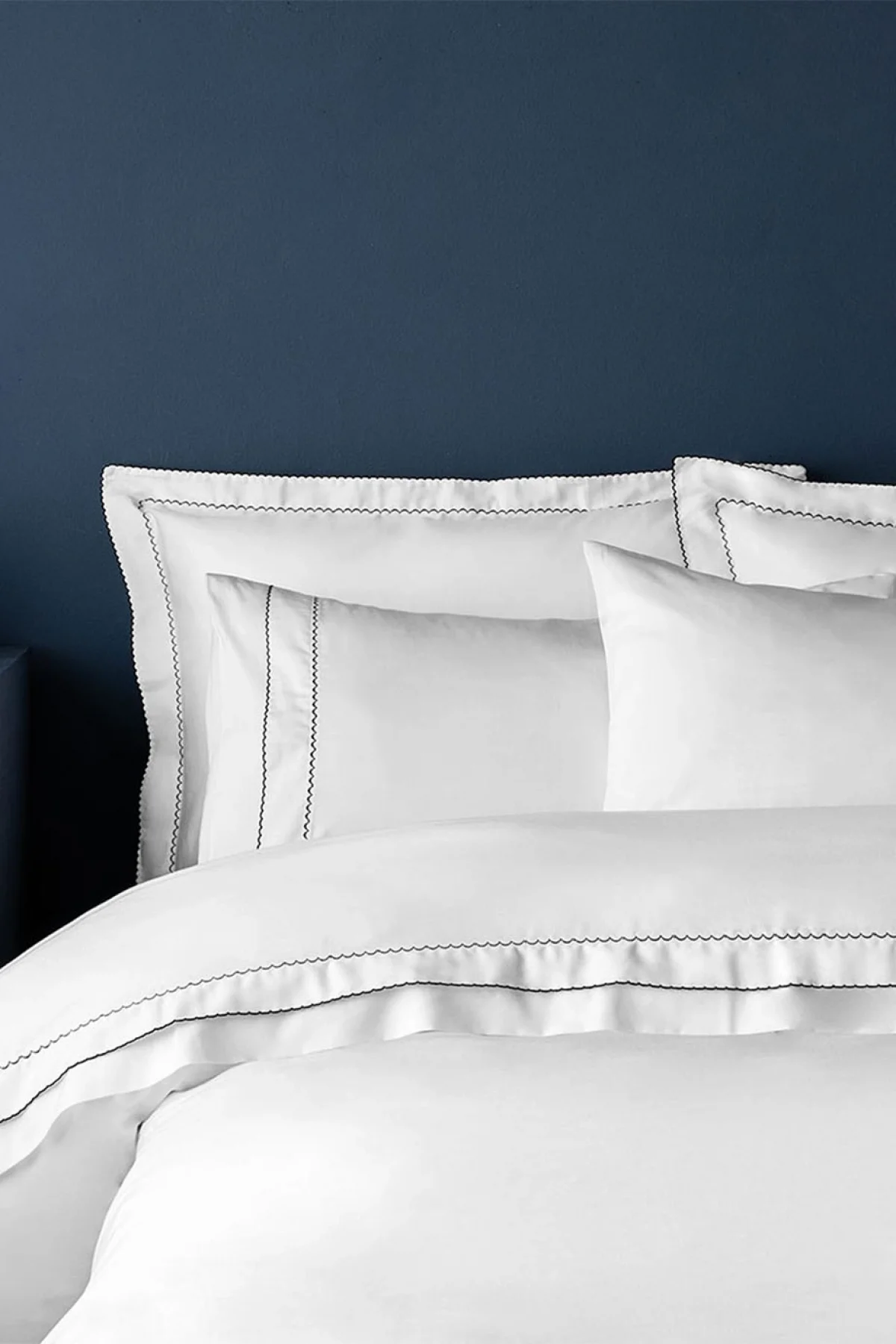 Magnolia White Toned Craft 300 TC (120 Tel) Pamuk Saten Nevresim Takımı Çift Kişilik