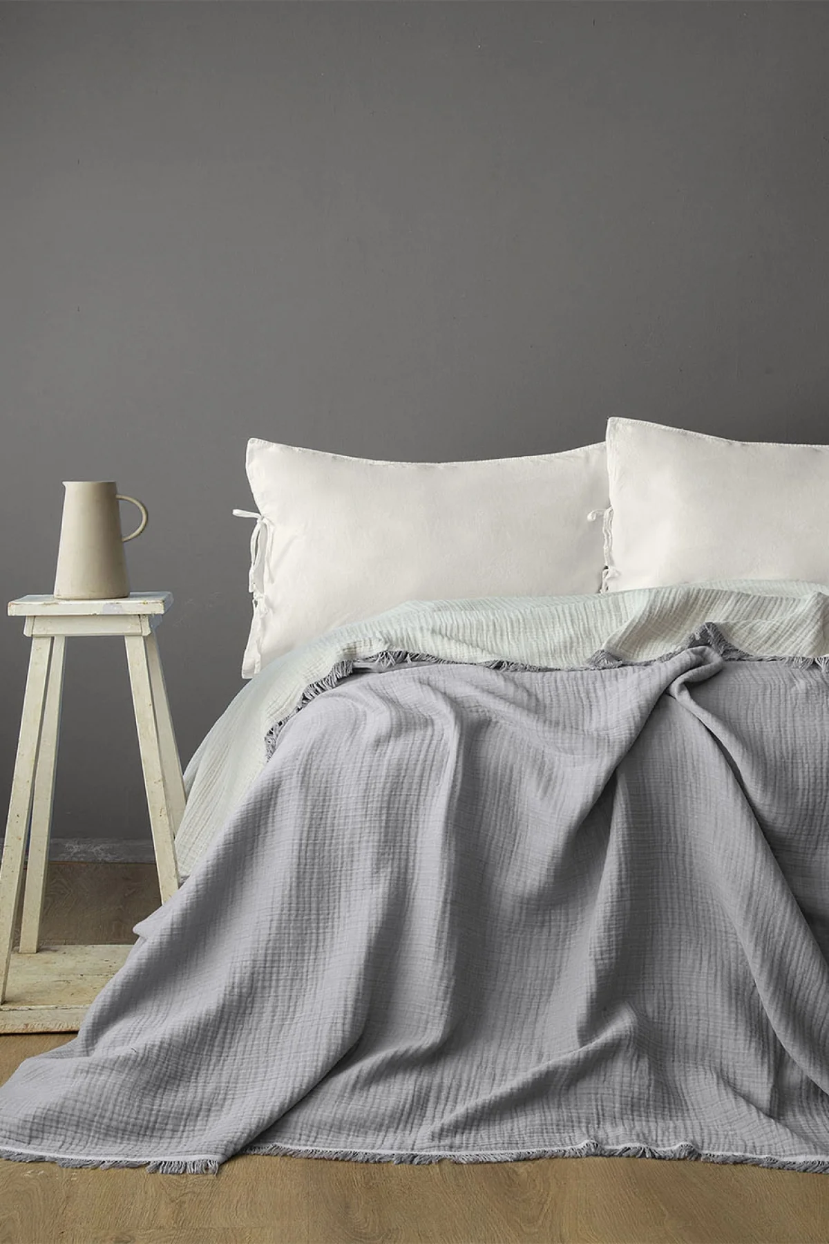 Lotus Gray Müslin Tek Kişilik Yatak Örtüsü (170*250 cm)