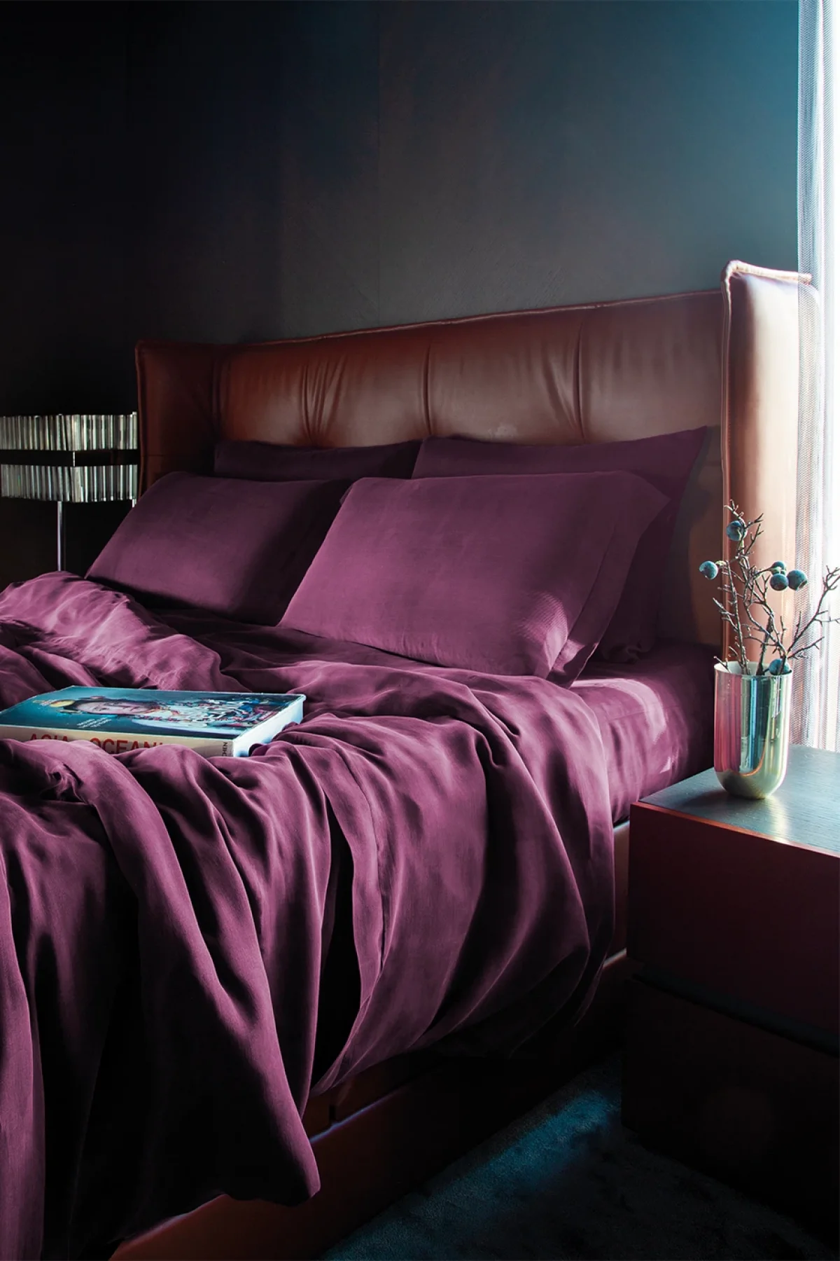 Jade Burgundy Vegan İpek Nevresim Takımı Çift Kişilik