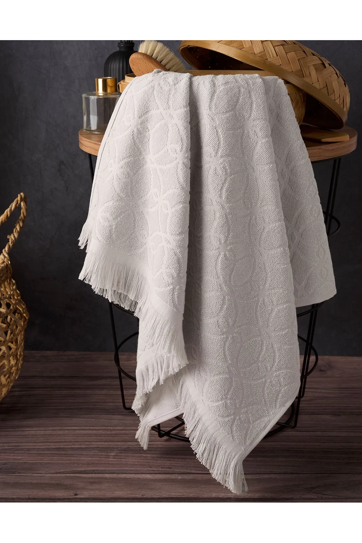 Lizzy 50*90 Havlu Gri