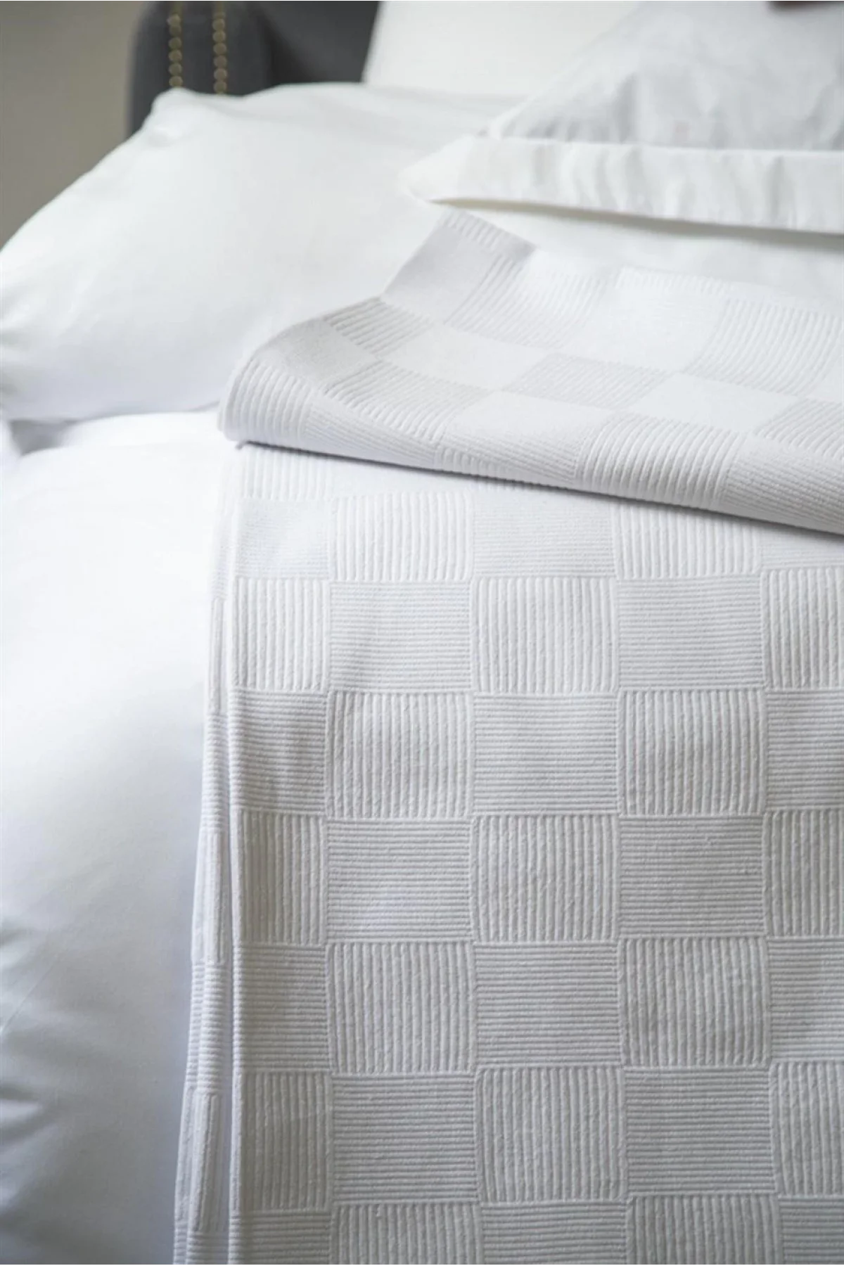 White Series Pike 200*220Cm.