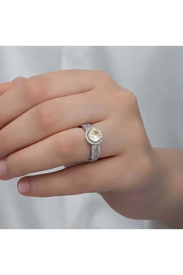 Gümüş Sarı Tek Taş Kadın Yüzük