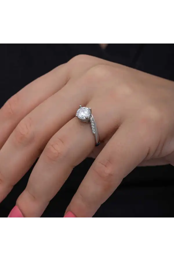 Gümüş Tek Taş Kadın Yüzük