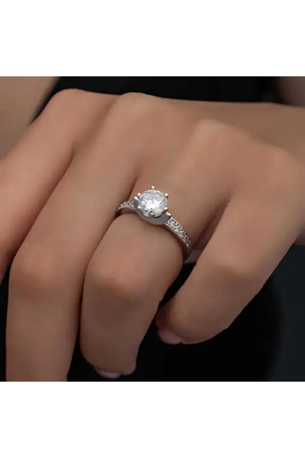 Gümüş Tek Taş Kadın Yüzük