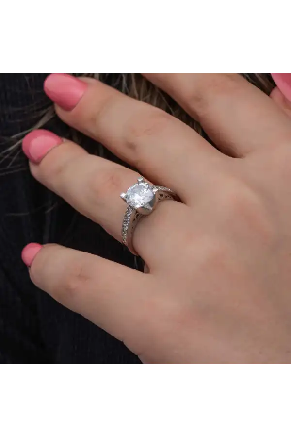 Gümüş Tek Taş Kadın Yüzük