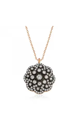 Gümüş Çiçek Desenli Elmas Montür Kolye