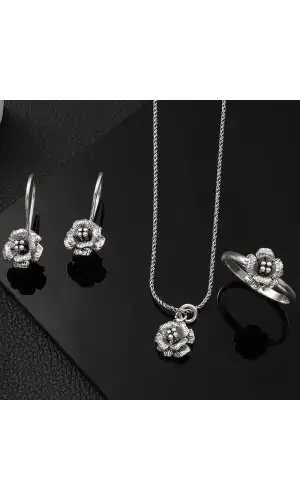 Gümüş Gül Kadın Set