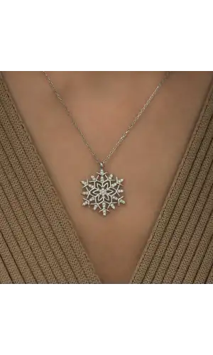 Gümüş Kar Tanesi Kolye