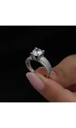 Gümüş Tek Taş Kadın Yüzük