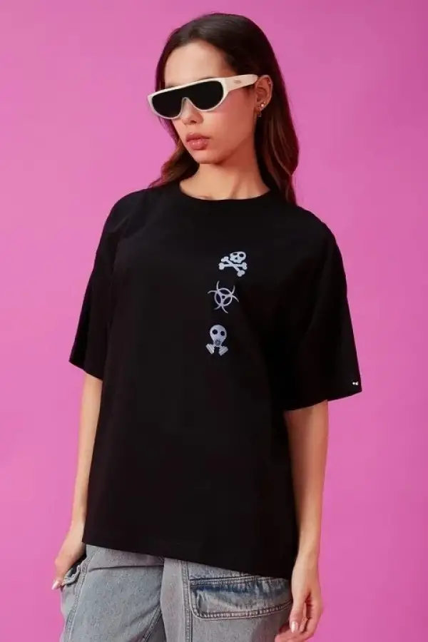 Kadın Kısa Kol Yazlık Tişört Bisiklet Yaka Baskılı Oversize T-Shirt - Siyah