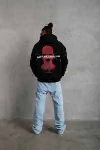 Erkek 3 İplik Pamuklu Kapüşonlu Baskılı Cepli Oversize Sweatshirt Hoodie - Siyah