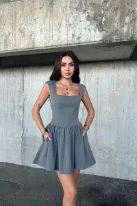 Kolsuz Mini Elbise- Gri