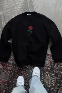Kadın Oversize Kapüşonlu Cepli GÜL Baskılı 3 İplik Pamuklu Hoodie Sweatshirt - Siyah