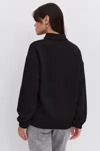 Kadın 3 İplik Pamuklu Oversize Yarım Fermuarlı Yakalı Basic Sweatshirt - Siyah