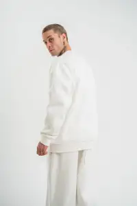 Erkek Uzun Kol Bisiklet Yaka 3 iplik Pamuklu Kışlık SweatShirt  - Beyaz