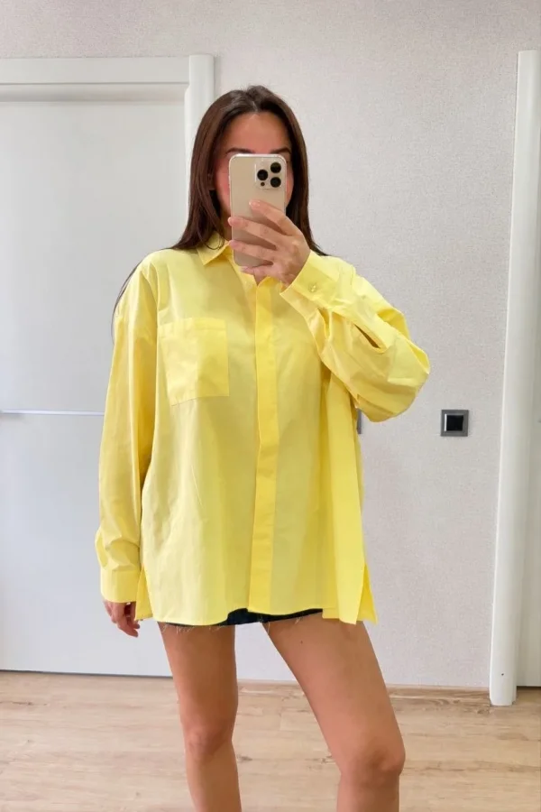Kadın Oversize Pens Detaylı Cepli Yırtmaçlı Rahat Kalıp Poplin Gömlek - Sarı