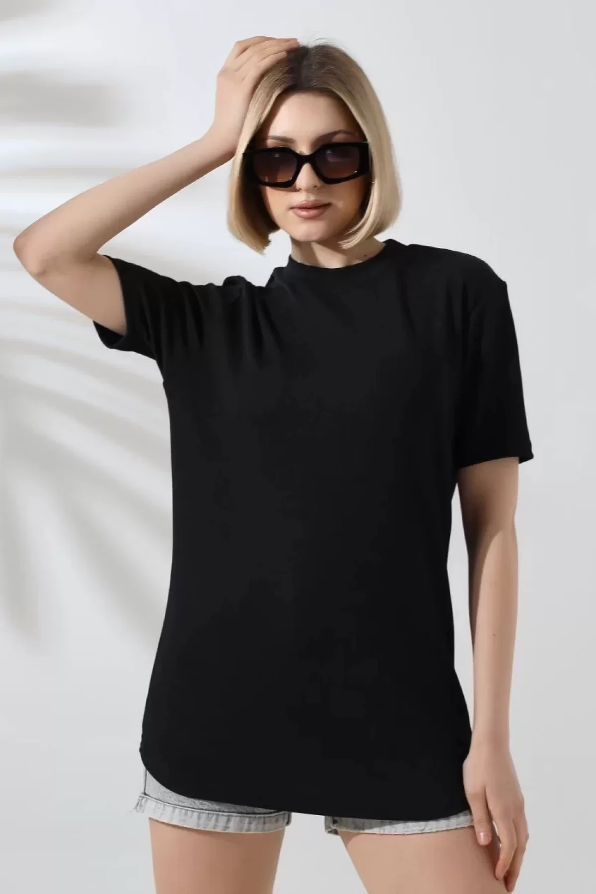 Unisex Bisiklet Yaka Slim Fit T-Shirt - Siyah