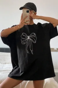 Kadın Fiyonk Baskılı T-Shirt Kısa Kol Bisiklet Yaka Oversize Tişört - Siyah